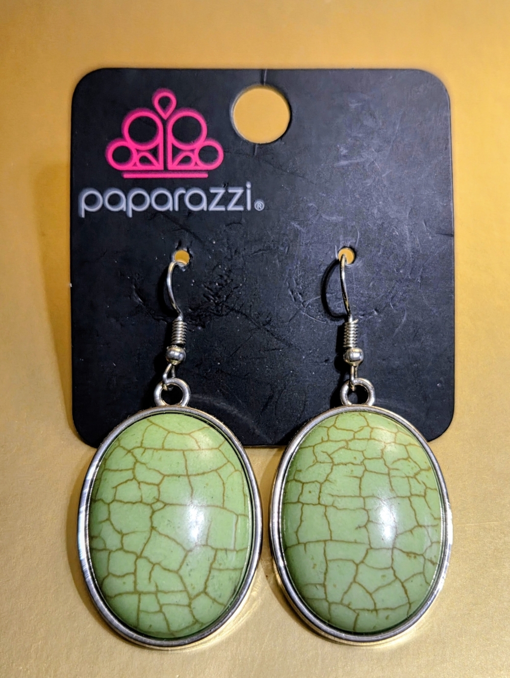 paparazzi Light Green Oval Crackle Dangle Earrings